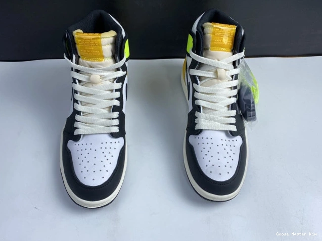 1 GOLD' JORDAN RETRO OG HIGH 'VOLT 555088-118 AIR 0708